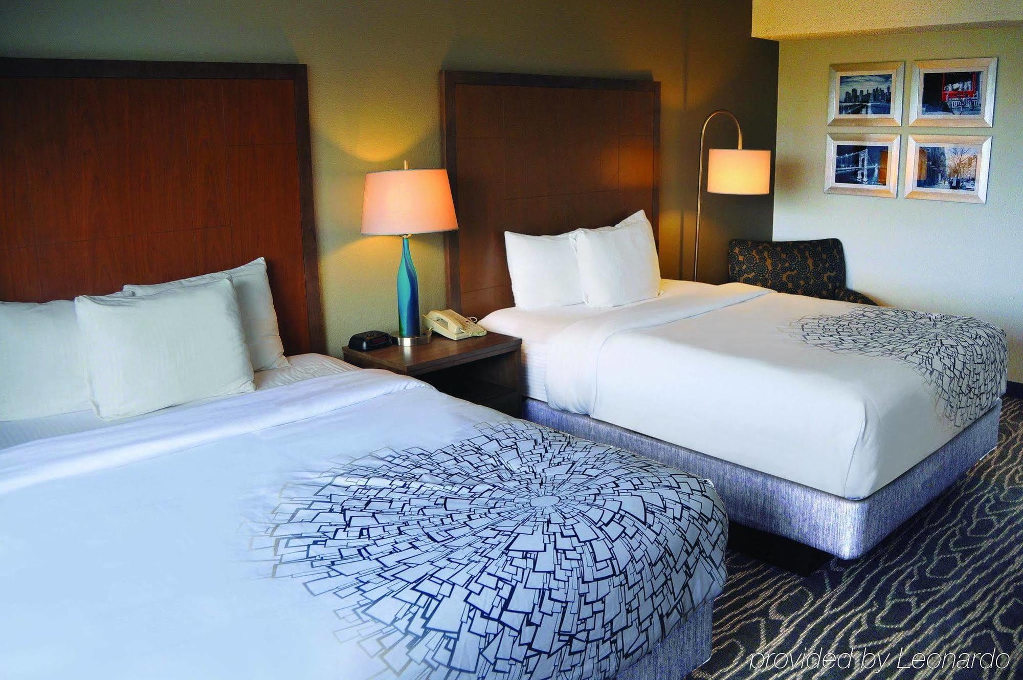 Hotel La Quinta By Wyndham Secaucus Meadowlands Esterno foto